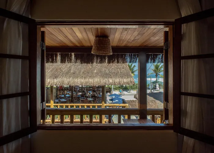Longboard Paradise Suites